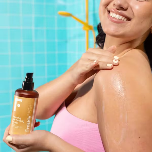 Freshly Cosmetics Bronzing Radiance Self-Tanning Cream